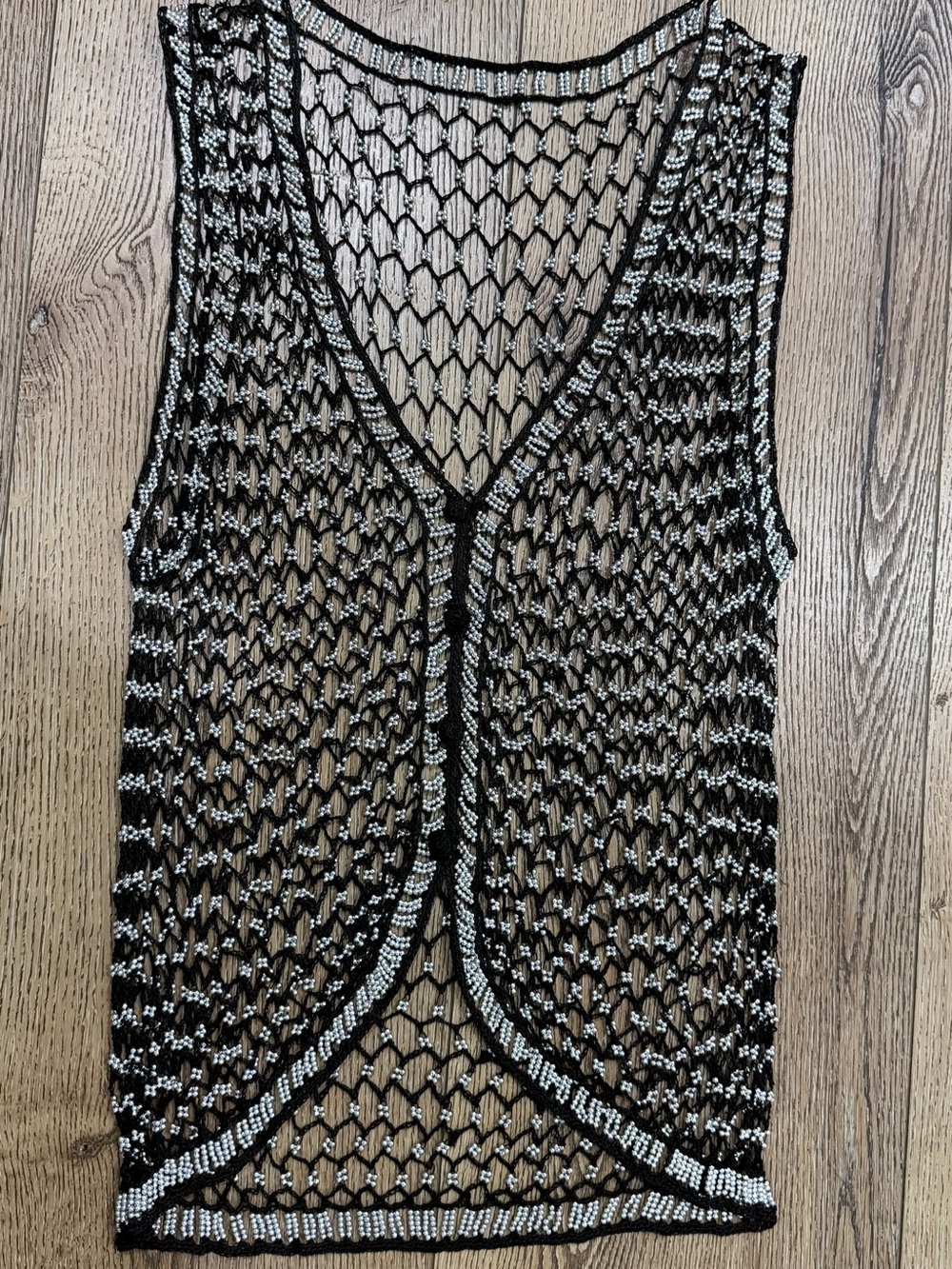 Black and Silver Open-Knit Sleeveless Vest - Picture 2 of 2
